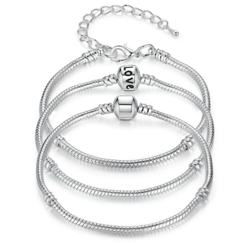 Factory Whole 925 Sterling Silver Bracelets Snake Chain Fit Charm European Bead Bangle Bracelet For Men Women Jewelry Gift in 1323362
Factory Whole 925 Sterling Silver Bracelets Snake Chain Fit Charm European Bead Bangle Bracelet For Men Women Jewelry Gift in 1323362