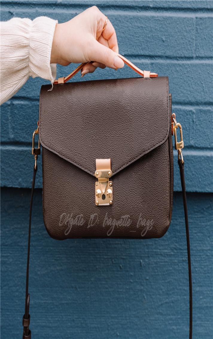 2021 women card holders lady wallets ladies cross body Luxury designers nylon shoulder letter chains bag handbags coin purses enve2257714, Red
2021 women card holders lady wallets ladies cross body Luxury designers nylon shoulder letter chains bag handbags coin purses enve2257714, Red