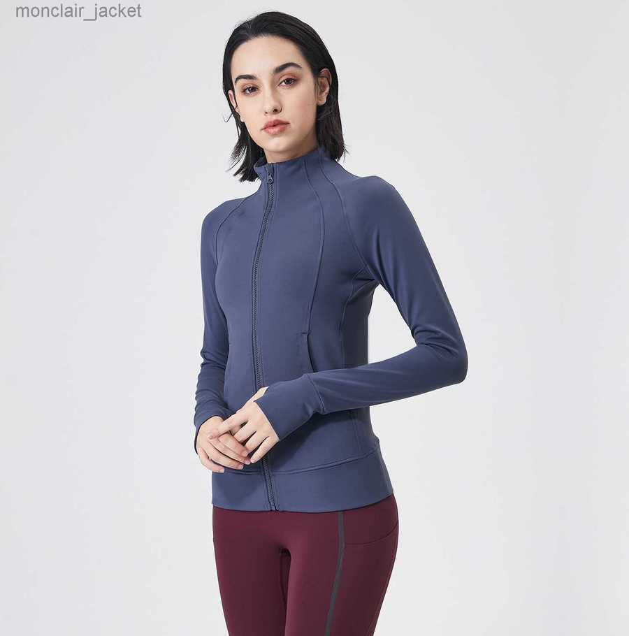2023 Designer Women Tanks Same Autumn and Winter Women Sports Jacket Yoga Fitness Jacket Slim Sleeve Zipper Sweater Jacket Luyoga, Mysterious green
2023 Designer Women Tanks Same Autumn and Winter Women Sports Jacket Yoga Fitness Jacket Slim Sleeve Zipper Sweater Jacket Luyoga, Mysterious green