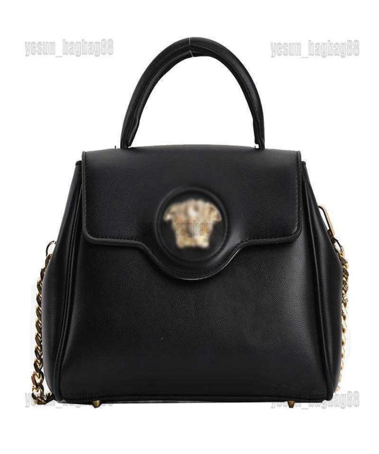 Luxury Designer Boston Handbag versages Candy Color Big Tote Bag Female Highcapacity Crossbody Bag Shoulder Lady Wallet Messenger3079025, Black
Luxury Designer Boston Handbag versages Candy Color Big Tote Bag Female Highcapacity Crossbody Bag Shoulder Lady Wallet Messenger3079025, Black