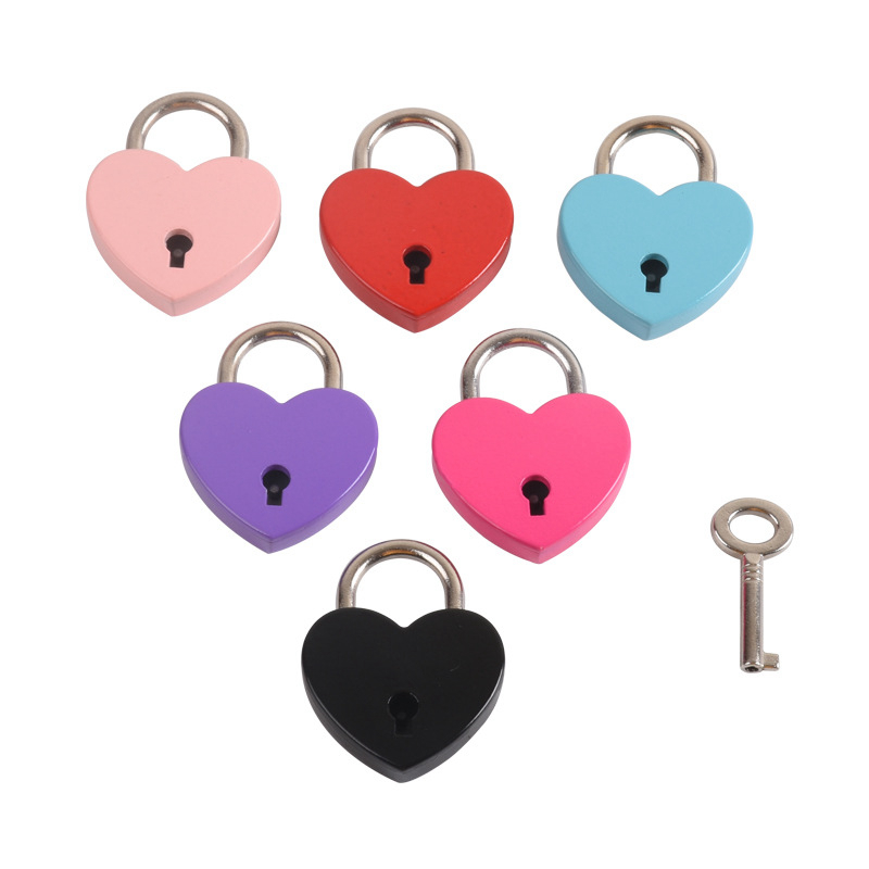 Heart Shape Key Padlocks 25*32*6.5mm Vintage Metal Mini Door Locks Small Bag Suitcase Luggage Box Diary Book Key Lock With Key