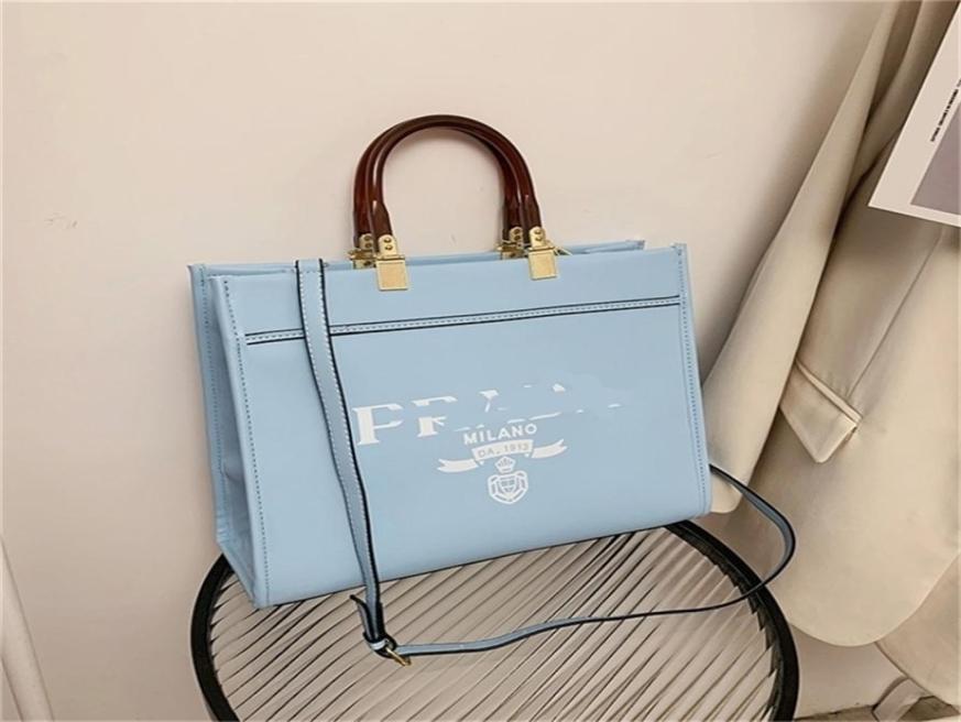 56 OFF 2022 New Trendy Handbags Large Letter Printing Diagonal shoulder bag9492106, White
56 OFF 2022 New Trendy Handbags Large Letter Printing Diagonal shoulder bag9492106, White