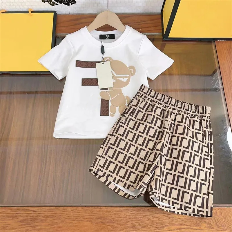 Luxury Designer Brand Baby Kids Clothing Sets Classic Brand Clothes Suits Childrens Summer Short Sleeve Letter Lettered Shorts Fashion Shirt dhgate dh001, White
Luxury Designer Brand Baby Kids Clothing Sets Classic Brand Clothes Suits Childrens Summer Short Sleeve Letter Lettered Shorts Fashion Shirt dhgate dh001, White