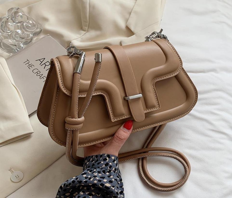 Evening Bags Small PU Leather Crossbody For Women 2021 Simple Trends Designer Fashion Solid Color Shoulder Handbags And Purses Bla8695759, Black
Evening Bags Small PU Leather Crossbody For Women 2021 Simple Trends Designer Fashion Solid Color Shoulder Handbags And Purses Bla8695759, Black