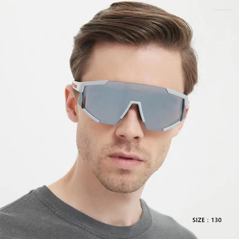 Sunglasses Oversized Classic Men Women One Piece Brand Design Windproof Sun Glasses Sports Shield Big Frame Male UV400
Sunglasses Oversized Classic Men Women One Piece Brand Design Windproof Sun Glasses Sports Shield Big Frame Male UV400