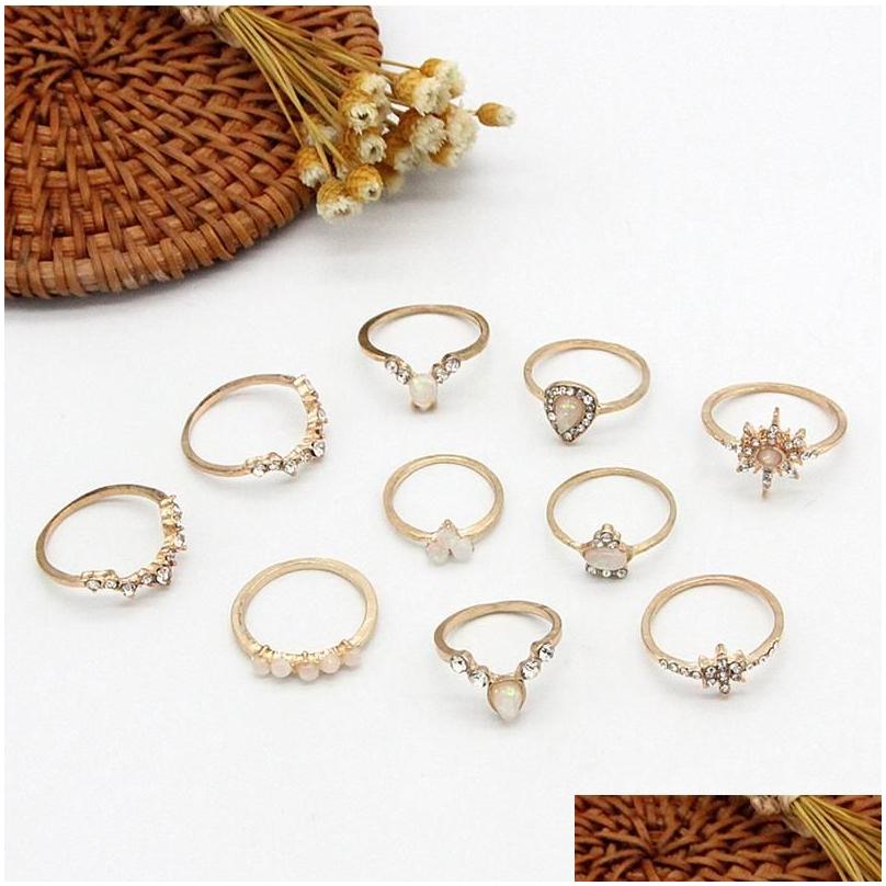 Cluster Rings Knuckle Set Bohemian Ring For Girls Vintage Crystal Joint Knot Sets Teens Party Fesvital Jewelry Gift Drop Delivery Dhb0S
Cluster Rings Knuckle Set Bohemian Ring For Girls Vintage Crystal Joint Knot Sets Teens Party Fesvital Jewelry Gift Drop Delivery Dhb0S