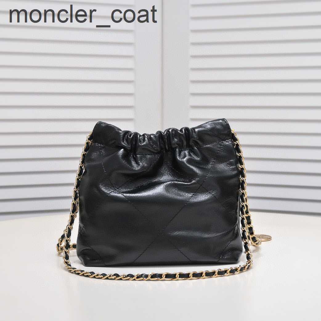 Shoulder Bags Channel 22 Bag Pearl Chain Handbag Beach Tote Calfskin Gold Silver Metal Shoulder Bag Purses for Women High Capacity Shopping Chain Wallet Ladies Bag, 25cm white+pearl+gold
Shoulder Bags Channel 22 Bag Pearl Chain Handbag Beach Tote Calfskin Gold Silver Metal Shoulder Bag Purses for Women High Capacity Shopping Chain Wallet Ladies Bag, 25cm white+pearl+gold