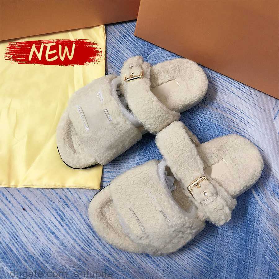 Fashion slippers Paseo Flat Comfort Shearling Strap Mule Cream women slide slipper wide front strap snug fluffy Shearlin luxury designer sandals with box, Black
Fashion slippers Paseo Flat Comfort Shearling Strap Mule Cream women slide slipper wide front strap snug fluffy Shearlin luxury designer sandals with box, Black
