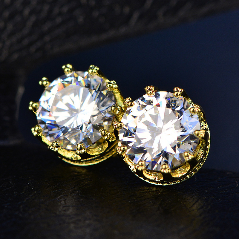 Fashionable Women's 925 Sterling Silver Diamond Crown Stud Earrings Featuring a 1-Carat Crystal Design