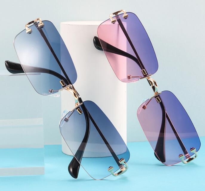 Personality gradient trimming sunglasses superclear men/women sunglass rimless square style glasses mix colors
Personality gradient trimming sunglasses superclear men/women sunglass rimless square style glasses mix colors