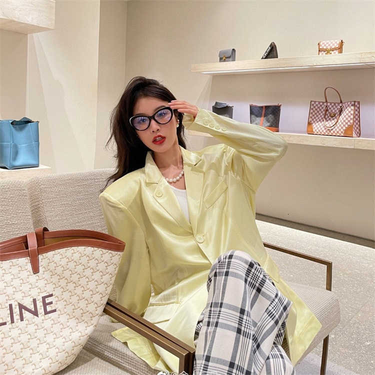 Fashion designer brand cool sunglasses luxury Super high quality ch3405 net red ins same cat's eye glasses frame women's personality flat lens fashion with logo box