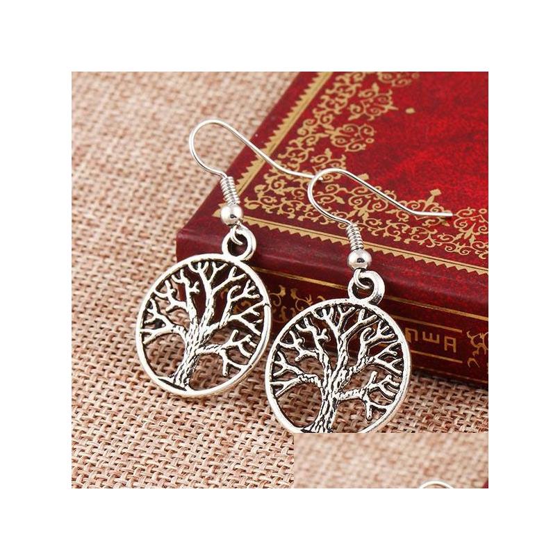 Dangle Chandelier Retro Hollow Out Tree Of Life Earrings Sier Plated Punk Creative Eardrop Women Peace Hanging Ear Hook Trendy Jew Dh86E
Dangle Chandelier Retro Hollow Out Tree Of Life Earrings Sier Plated Punk Creative Eardrop Women Peace Hanging Ear Hook Trendy Jew Dh86E