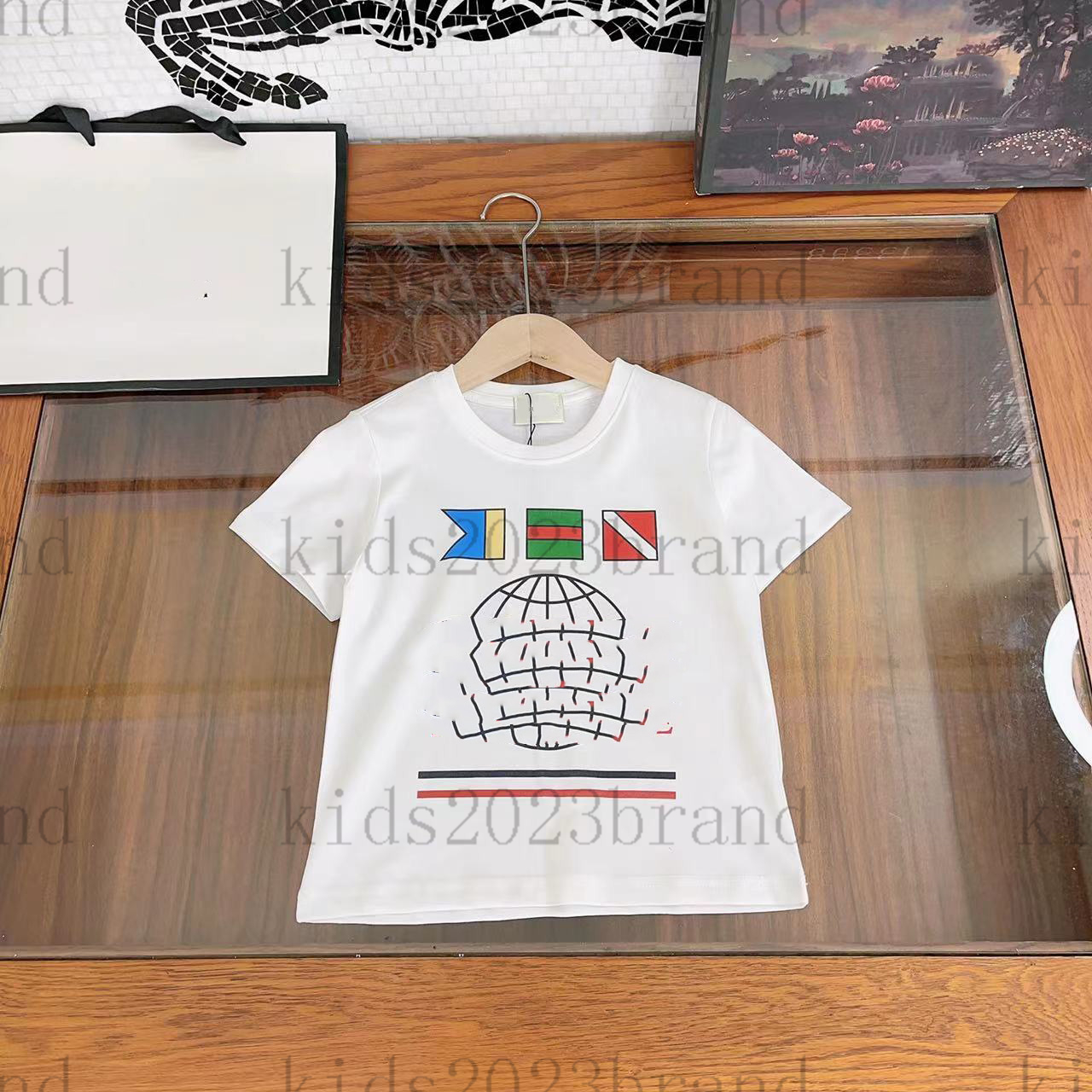 kids designer t-shirts white color boys brand t shirts high end cotton tees 2023ss summer round neck t-shirt fashion printing tops for girls size 100-160cm, 3#
kids designer t-shirts white color boys brand t shirts high end cotton tees 2023ss summer round neck t-shirt fashion printing tops for girls size 100-160cm, 3#