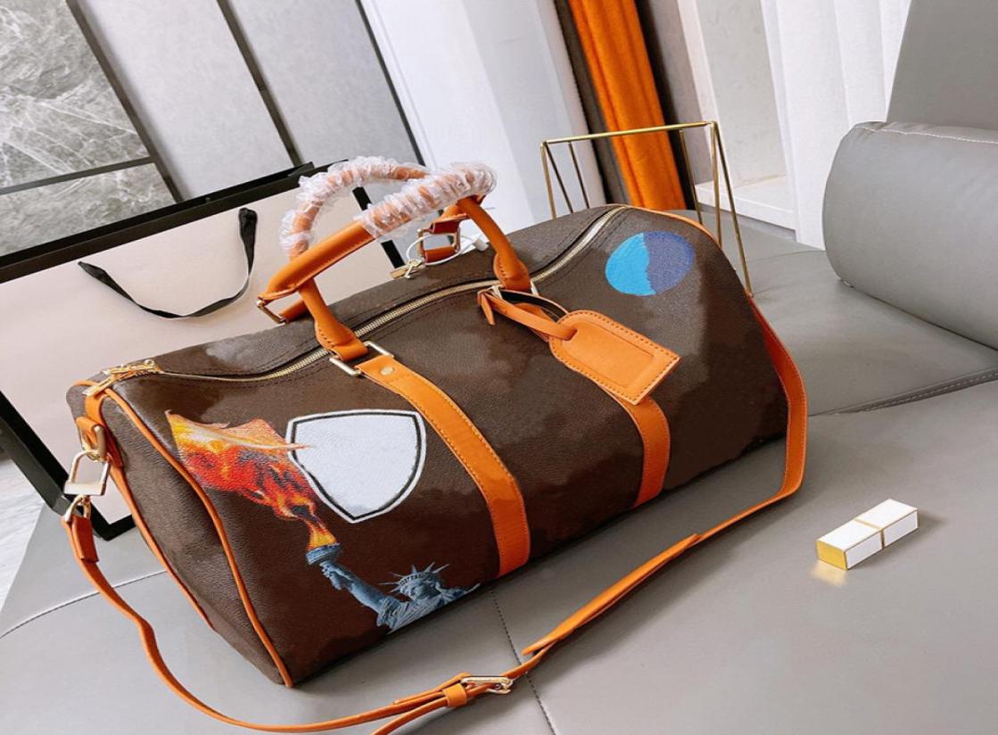 TOP brand women luxury designs Travel bag man portable large capacity camouflage logo gym single shoulder slope on business short 6295582, Sky blue
TOP brand women luxury designs Travel bag man portable large capacity camouflage logo gym single shoulder slope on business short 6295582, Sky blue