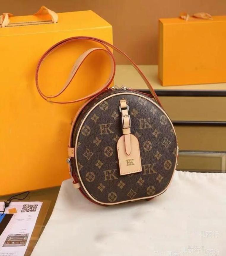 Women Luxurys Designers Bags Women bag round Crossbody Purse Messenger Bags Handbags Flowers Shoulder Leather6445608, Sky blue
Women Luxurys Designers Bags Women bag round Crossbody Purse Messenger Bags Handbags Flowers Shoulder Leather6445608, Sky blue