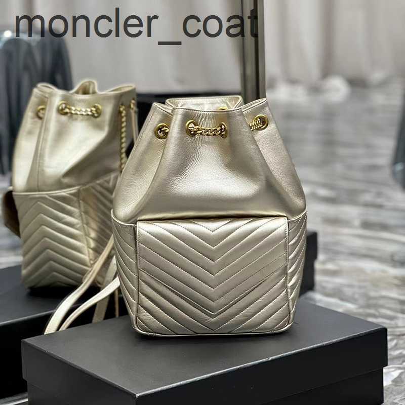 Drawstring Joe Backpack Bucket Bags Drawstring Pearl Grey With Chain Gold Tone Metal Black Classic Quilted Purse Satchel for Ladies
Drawstring Joe Backpack Bucket Bags Drawstring Pearl Grey With Chain Gold Tone Metal Black Classic Quilted Purse Satchel for Ladies