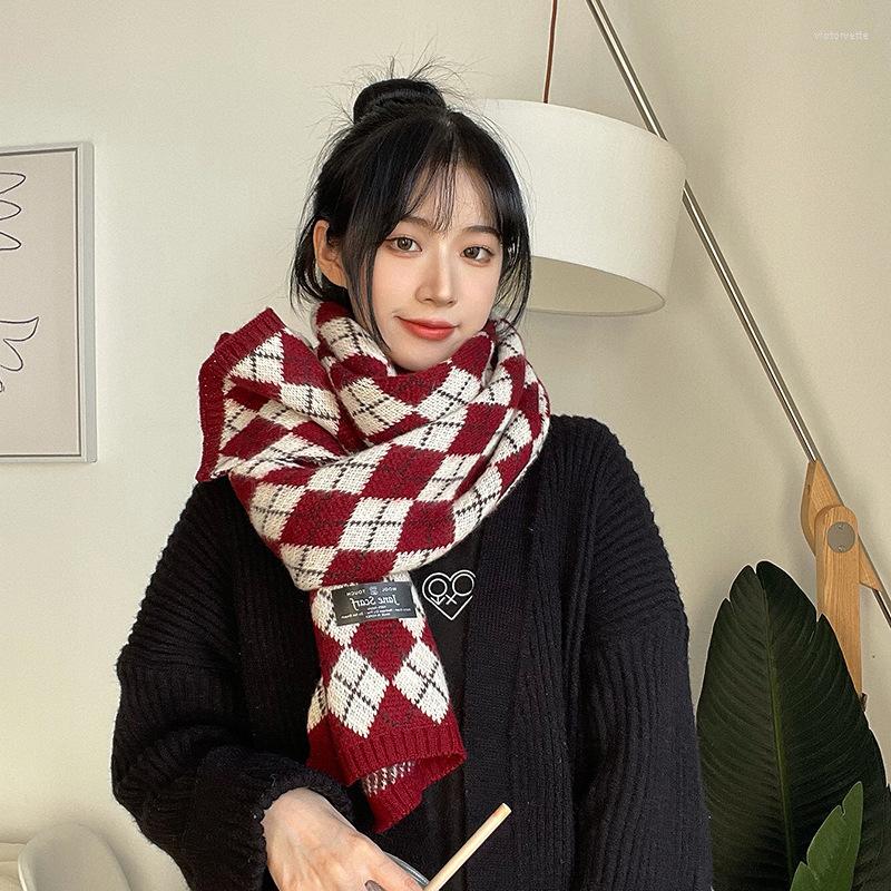 Scarves Diamond Plaid Woolen Thread Scarf Women Keep Warm In Autumn And Winter All-match College Wind Knitting Lovers Bib
Scarves Diamond Plaid Woolen Thread Scarf Women Keep Warm In Autumn And Winter All-match College Wind Knitting Lovers Bib