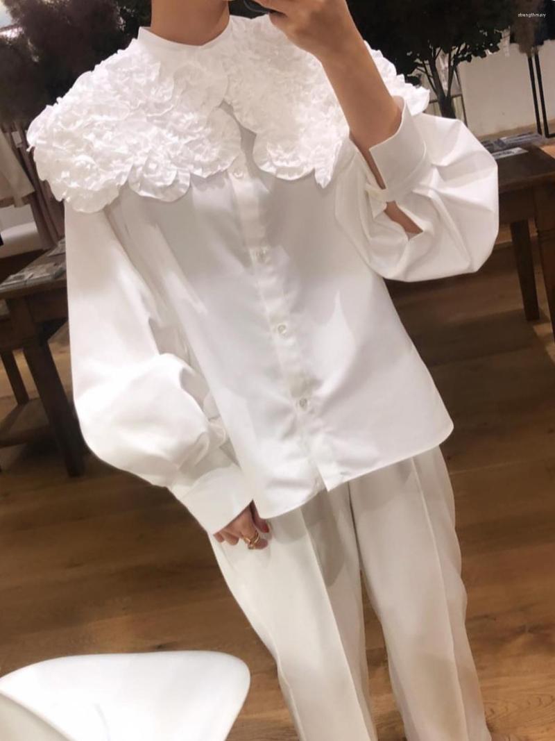 Women' Blouses Flower Doll Collar Long Sleeve Shirs Loose Outwear Single Breasted Women Tops And Blouse White Shirt Female Camisas De Mujer 
Women' Blouses Flower Doll Collar Long Sleeve Shirs Loose Outwear Single Breasted Women Tops And Blouse White Shirt Female Camisas De Mujer