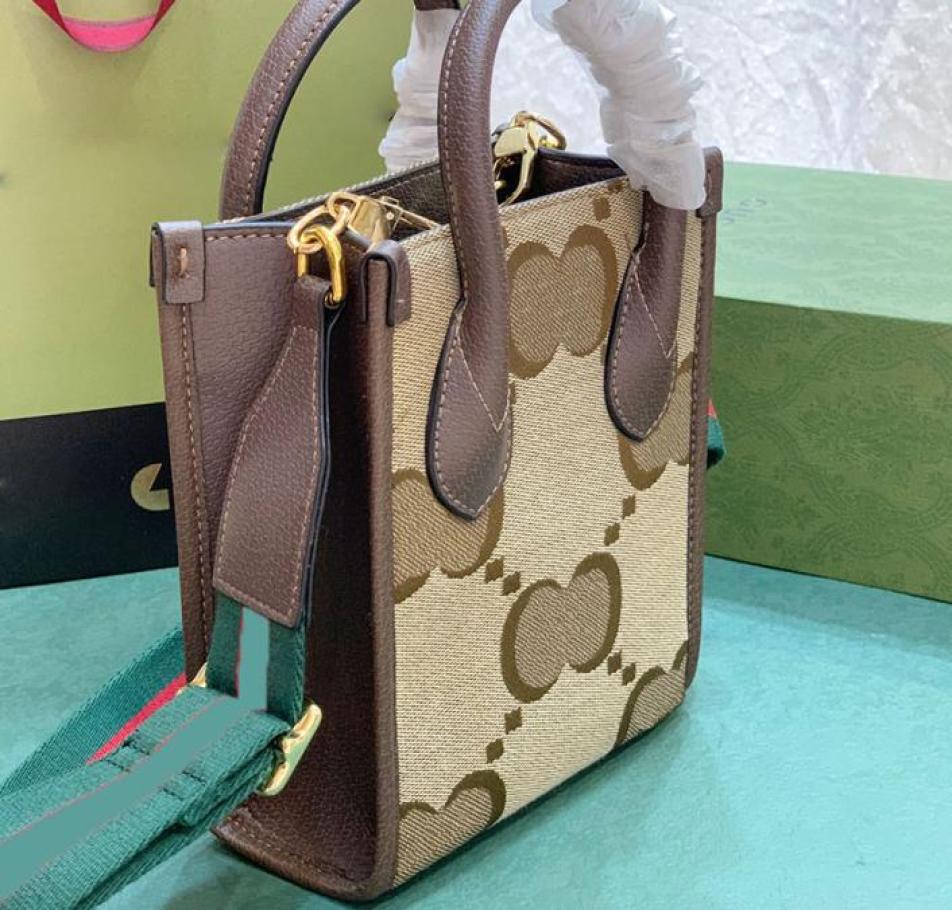 2022 Evening bag designer bags handbag women shoulder bag purse high quality sacoche tote handbags3015575, Sky blue
2022 Evening bag designer bags handbag women shoulder bag purse high quality sacoche tote handbags3015575, Sky blue