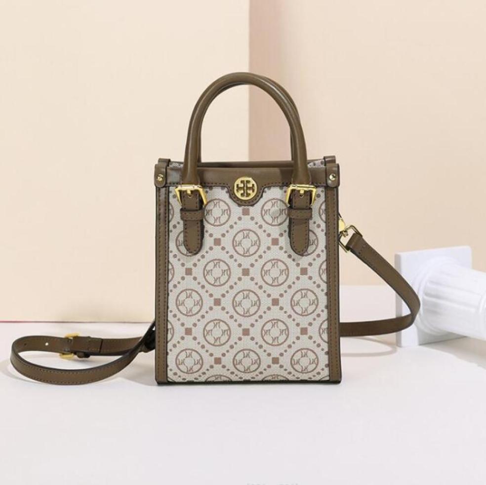 Women039s presbyopic mini organ bag retro senior portable small square bag4302798, Brown
Women039s presbyopic mini organ bag retro senior portable small square bag4302798, Brown