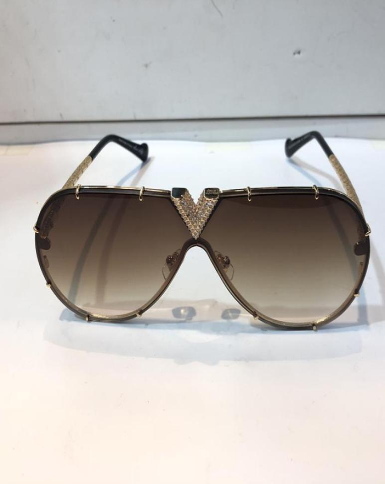 MILLIONAIRE 1060 Sunglasses For Men and Women Summer style AntiUltraviolet Retro Plate Metal Oval Full Frame fashion Eyeglasses R5983487
MILLIONAIRE 1060 Sunglasses For Men and Women Summer style AntiUltraviolet Retro Plate Metal Oval Full Frame fashion Eyeglasses R5983487