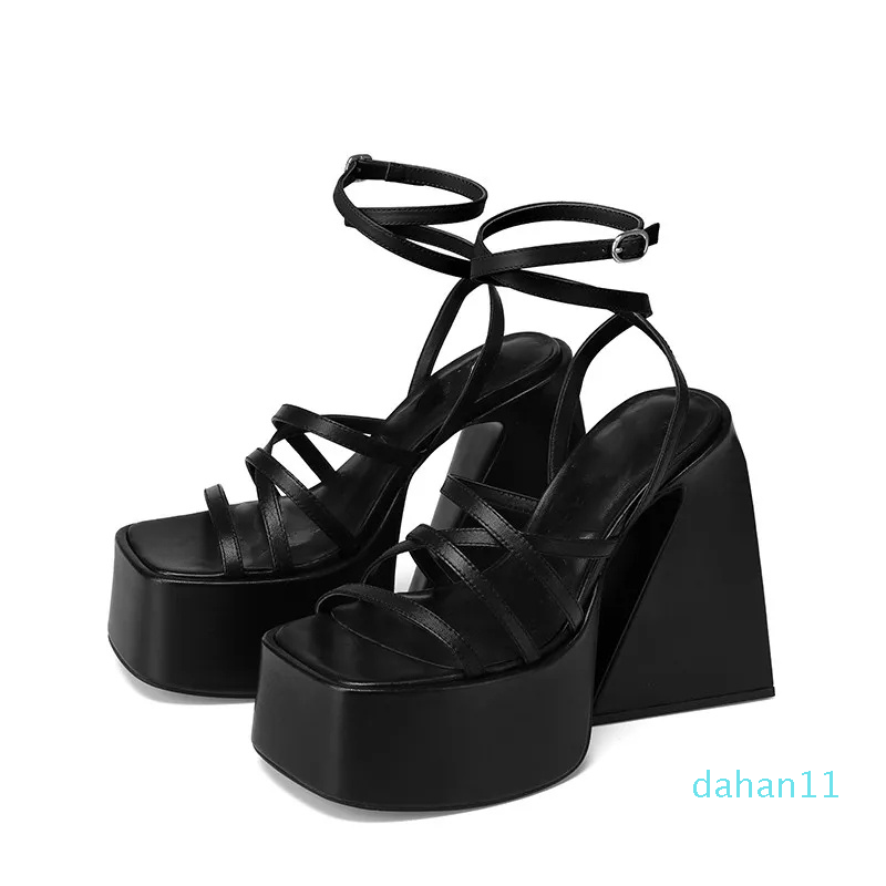 Designer summer thicksoled slope with womens sandals luxury thickheeled strap combination buckle mixed color fashion sandals, G95white
Designer summer thicksoled slope with womens sandals luxury thickheeled strap combination buckle mixed color fashion sandals, G95white