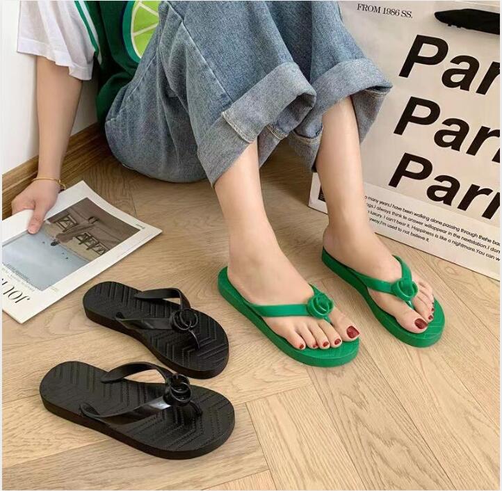 2024 Fashion Designer Ladies Flip Flops Simple Youth Slippers Moccasin Shoes Suitable for Spring Summer Autumn Hotels Beaches Other Places Size 36-41, Beige
2024 Fashion Designer Ladies Flip Flops Simple Youth Slippers Moccasin Shoes Suitable for Spring Summer Autumn Hotels Beaches Other Places Size 36-41, Beige
