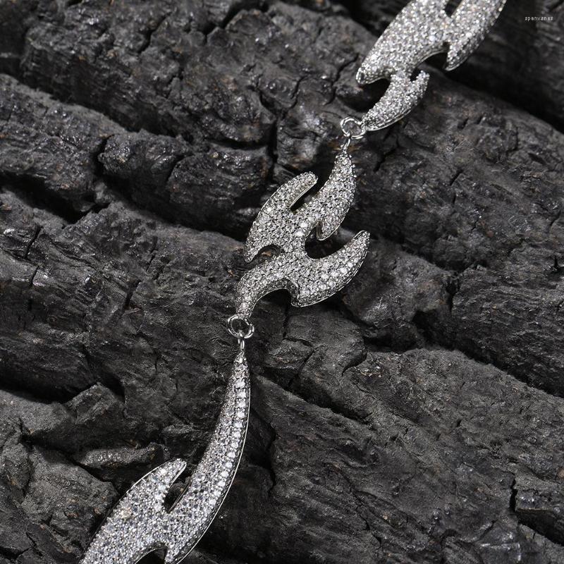 Chains 2023 Geometric Design Chain Punk Rock Full Zircon Bling Iced Out Brass Necklace Fashion Hip Hop Rap Jewelry BN122
Chains 2023 Geometric Design Chain Punk Rock Full Zircon Bling Iced Out Brass Necklace Fashion Hip Hop Rap Jewelry BN122