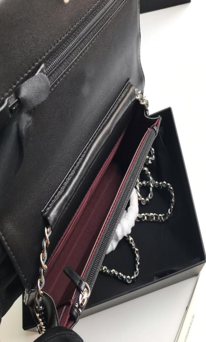 2022 mini fashion genuine leather women shoulder bag caviar lambskin handbags change wallets classic womens crossbody evening bags2101766, Red
2022 mini fashion genuine leather women shoulder bag caviar lambskin handbags change wallets classic womens crossbody evening bags2101766, Red