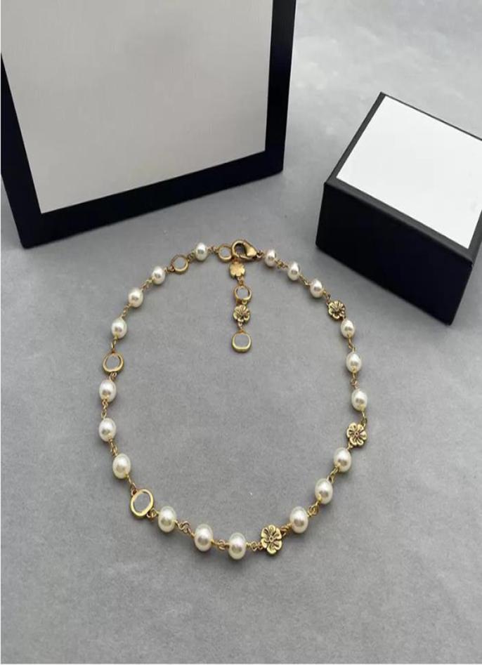 Flower Necklace Women Designer Jewelry Golden Chain Necklace For Womens Luxury Letters Jewelrys Pearl Necklaces Wedding 2210311Z9773692
Flower Necklace Women Designer Jewelry Golden Chain Necklace For Womens Luxury Letters Jewelrys Pearl Necklaces Wedding 2210311Z9773692