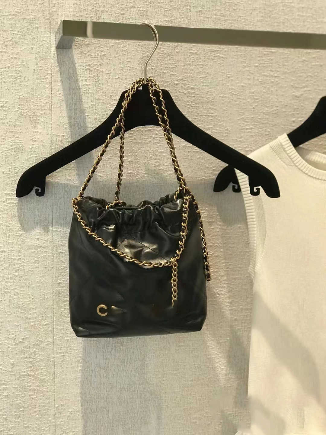 Designer Channel Women Bag Small Garbage Bag Net Red Korean Version Women's Messenger Bag Women's Bag Xiaoxiangfeng Handbag Lingge Single Shoulder Bag Tide
Designer Channel Women Bag Small Garbage Bag Net Red Korean Version Women's Messenger Bag Women's Bag Xiaoxiangfeng Handbag Lingge Single Shoulder Bag Tide