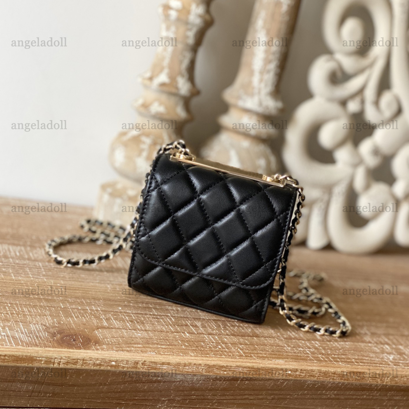 10A Mirror Quality Designers Mini Chain Bag 11cm Womens Real Leather Quilted Flap Bag Luxury Black Wallet Coin Purse Crossbody Shoulder Chain Bag With Box, Gold
10A Mirror Quality Designers Mini Chain Bag 11cm Womens Real Leather Quilted Flap Bag Luxury Black Wallet Coin Purse Crossbody Shoulder Chain Bag With Box, Gold