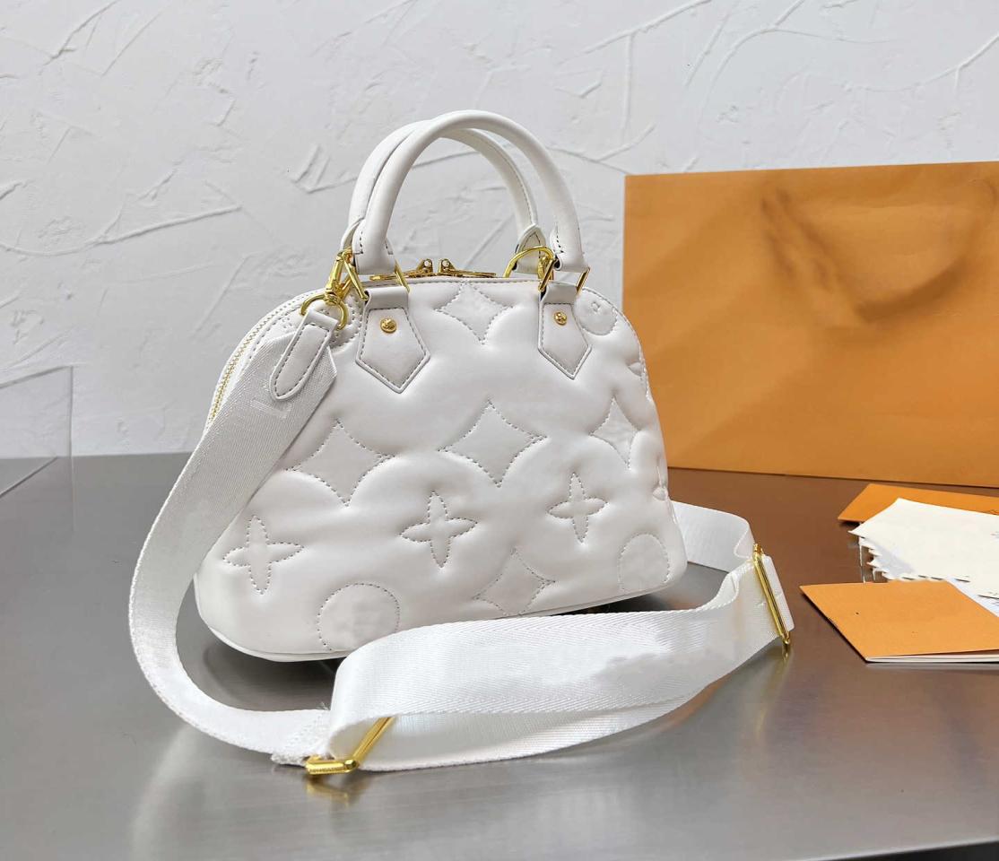 Women Handbag Print Classic Shell Totes Bags Flower Luxurys Designers Shouder Full Crossbody Bag Genuine Leather Messenger Ladies 6887851, Pink
Women Handbag Print Classic Shell Totes Bags Flower Luxurys Designers Shouder Full Crossbody Bag Genuine Leather Messenger Ladies 6887851, Pink
