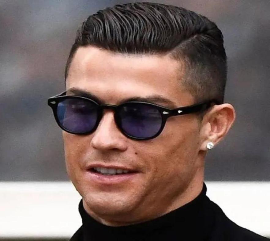 Sunglasses Fashion Ronaldo Men Women Vintage Round Tint Ocean Transparent Blue Lens Brand Design Sun Glasses9858916
Sunglasses Fashion Ronaldo Men Women Vintage Round Tint Ocean Transparent Blue Lens Brand Design Sun Glasses9858916
