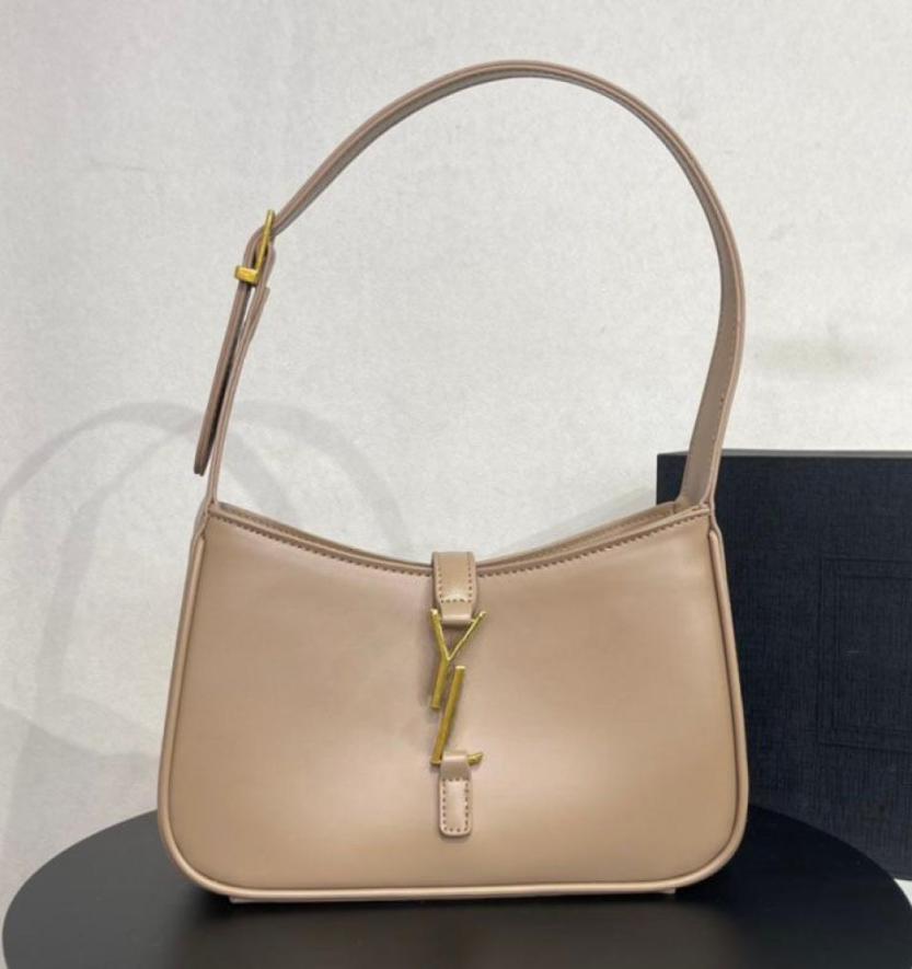 2022 Topquality Armpit Bags Classic Leather Designer Handbags for Ladies Shoulder Bags MultiColor Fashion whole new fashion2387106, Sky blue
2022 Topquality Armpit Bags Classic Leather Designer Handbags for Ladies Shoulder Bags MultiColor Fashion whole new fashion2387106, Sky blue