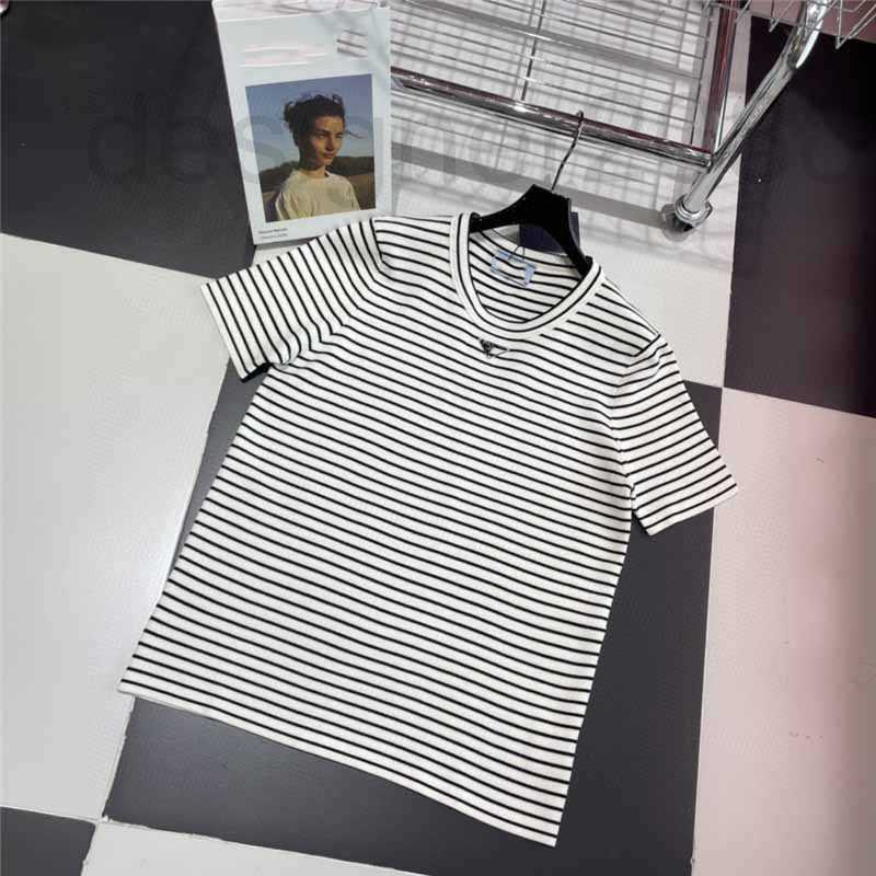 Women' T-Shirt designer 2023 Summer New Chest Triangle Fine Stripe Round Neck Knitted Short Sleeve Wool Top for Women L113, White
Women' T-Shirt designer 2023 Summer New Chest Triangle Fine Stripe Round Neck Knitted Short Sleeve Wool Top for Women L113, White