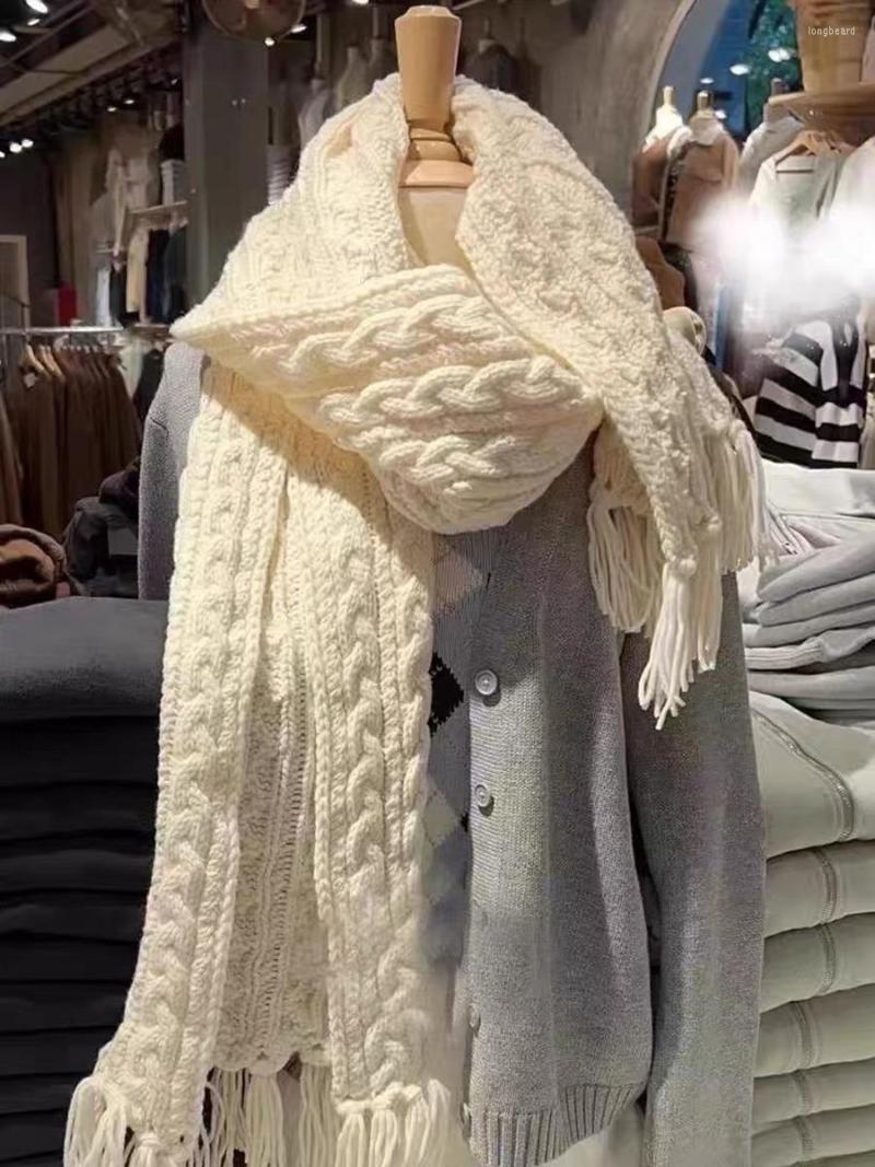 Scarves Vintage Beige Warm Fringe Scarf Women 2023 Autumn Winter Fashion Ladies Female Knitted Soft Cotton Chic
Scarves Vintage Beige Warm Fringe Scarf Women 2023 Autumn Winter Fashion Ladies Female Knitted Soft Cotton Chic