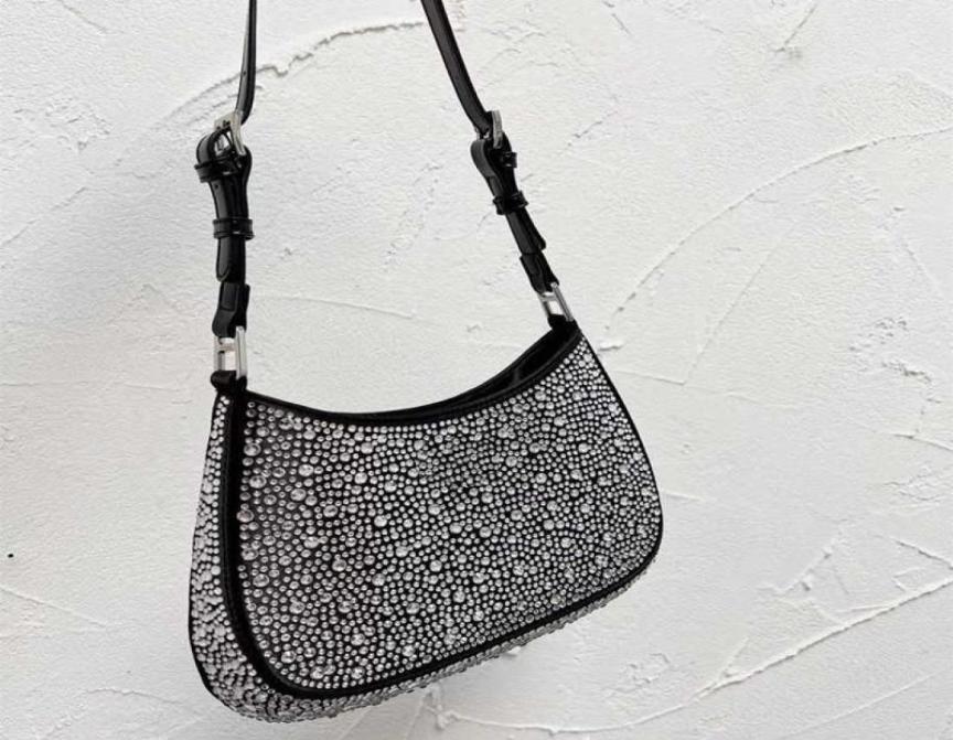 Luxury Bead Rhinestone Shoulder Bags Women Shiny Diamond Handbags Hobos Beading Baguettes Bling Beads Purses Triangle Glittering D1059211, Multi
Luxury Bead Rhinestone Shoulder Bags Women Shiny Diamond Handbags Hobos Beading Baguettes Bling Beads Purses Triangle Glittering D1059211, Multi