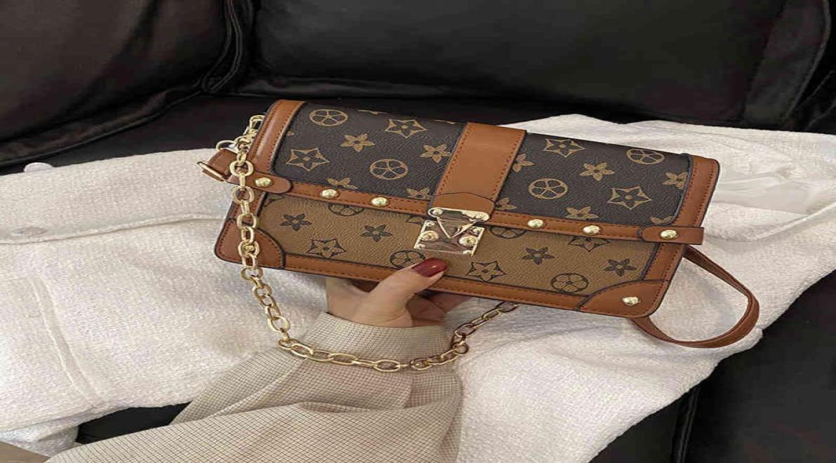62 OFF quality Autumn and winter armpit new versatile single shoulder women039s high sense fashion messenger small square bag4065939, White
62 OFF quality Autumn and winter armpit new versatile single shoulder women039s high sense fashion messenger small square bag4065939, White