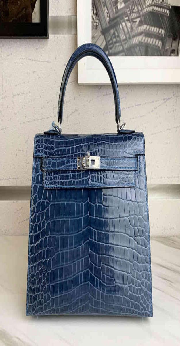 Bags Womens Designer Herbags Fashion Imported Crocodile Single Shoulder Messenger Blue Customized Ladys Luxury High Sence Handbags9935899, Sky blue
Bags Womens Designer Herbags Fashion Imported Crocodile Single Shoulder Messenger Blue Customized Ladys Luxury High Sence Handbags9935899, Sky blue
