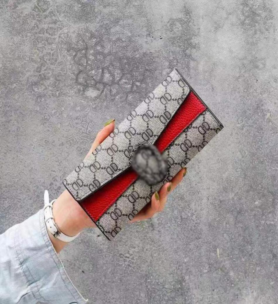 Original Designer Wallet Women Wrist Bags Card Holder Lady Brand Embossed Leather Long Coin Purse Zipper Evening flower pattern Cl5029628, Grey
Original Designer Wallet Women Wrist Bags Card Holder Lady Brand Embossed Leather Long Coin Purse Zipper Evening flower pattern Cl5029628, Grey