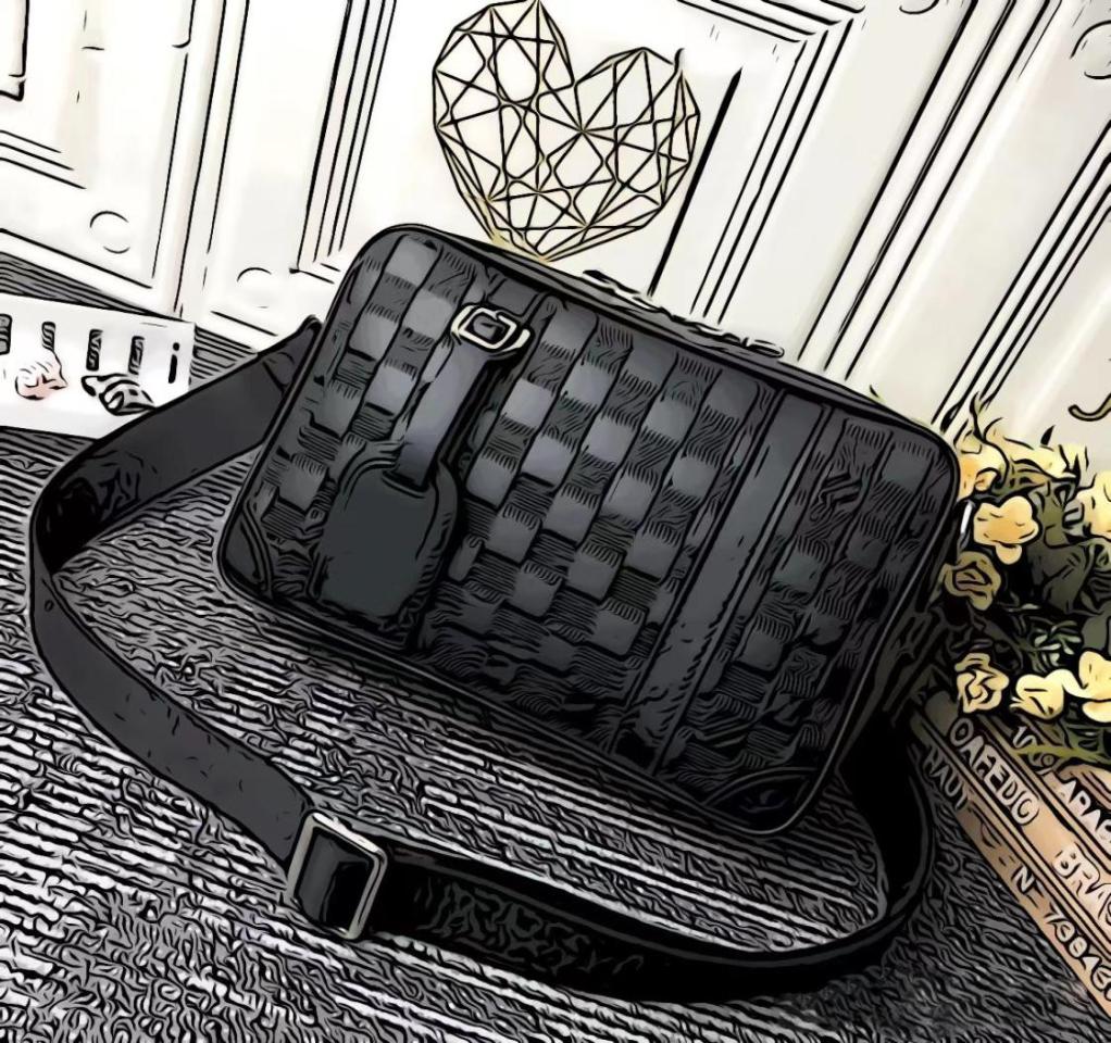 3A Top quality Sacoche L45 Crossbody Bags 286 Luxury Designer bags Stylish Postmanbag Men039s Leather Classic Shoulder Bag han6961888, Beige
3A Top quality Sacoche L45 Crossbody Bags 286 Luxury Designer bags Stylish Postmanbag Men039s Leather Classic Shoulder Bag han6961888, Beige