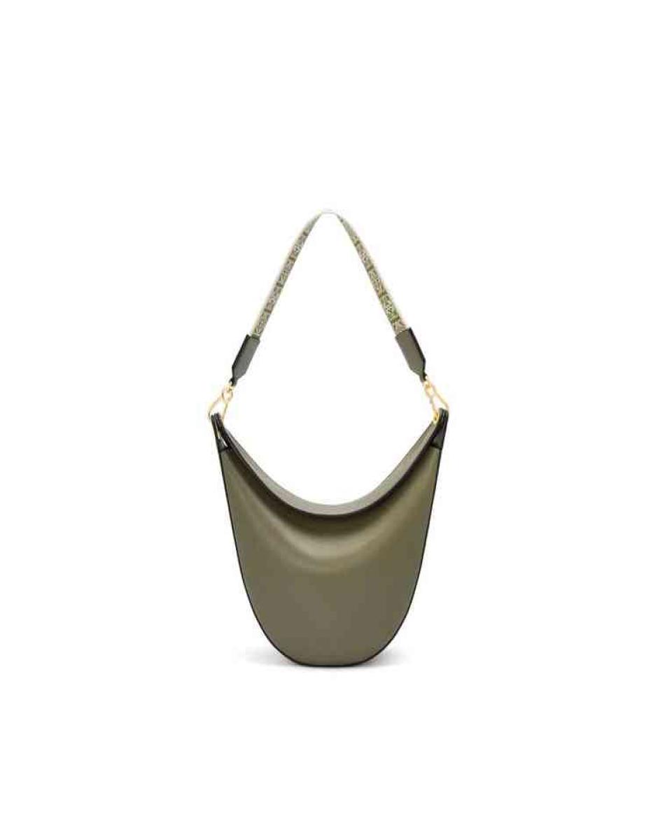 Designer Bag 2022 Lowee Vintage Canvas Hommack Fashion Handbag Geometric Saddle Commuter Leather Portable Pillow Embroidery Lady B7685546, Red
Designer Bag 2022 Lowee Vintage Canvas Hommack Fashion Handbag Geometric Saddle Commuter Leather Portable Pillow Embroidery Lady B7685546, Red