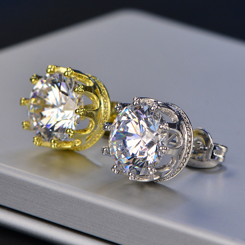 Fashionable Women's 925 Sterling Silver Diamond Crown Stud Earrings Featuring a 1-Carat Crystal Design
