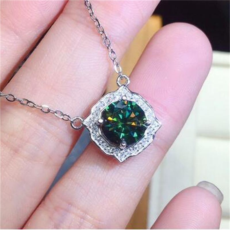 Vintage 2ct Green Moissanite Pendant 925 Sterling Silver Charm Wedding Pendants Necklace For Women Party Choker Jewelry Gift