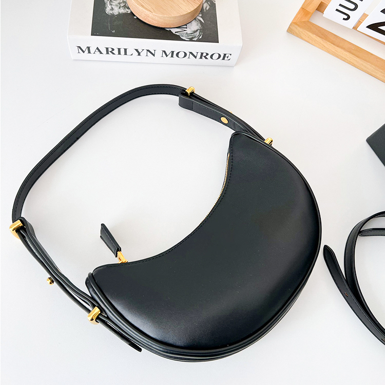 Luxury half moon bag womens Designer shoulder underarm bag Genuine Leather purse and handbag mens fashion crossbody trunk vintage clutch the tote bags, Black
Luxury half moon bag womens Designer shoulder underarm bag Genuine Leather purse and handbag mens fashion crossbody trunk vintage clutch the tote bags, Black