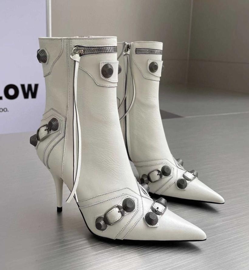 Boots HighHeeled Women 039S Shoes New White Sheepskin Pointed Metal Buckle Decoration3600666, Black
Boots HighHeeled Women 039S Shoes New White Sheepskin Pointed Metal Buckle Decoration3600666, Black