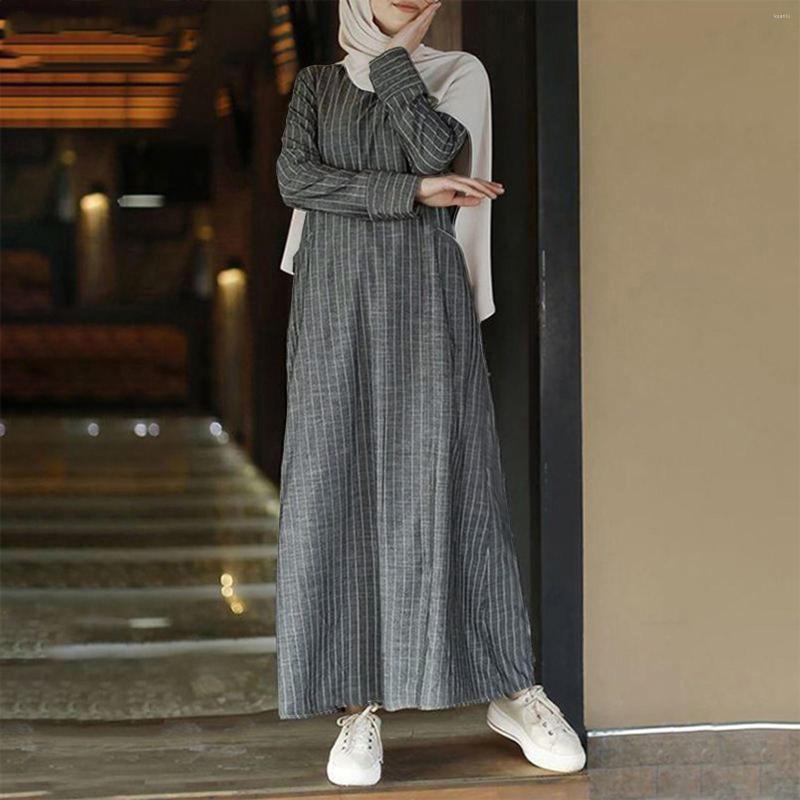 Casual Dresses Arabic Abaya Kaftan Islamic Ramada Prayer Women Gown Dubai Turkey Striped Retro Fashion Linen Robe Dress Muslim Clothing, Grey
Casual Dresses Arabic Abaya Kaftan Islamic Ramada Prayer Women Gown Dubai Turkey Striped Retro Fashion Linen Robe Dress Muslim Clothing, Grey