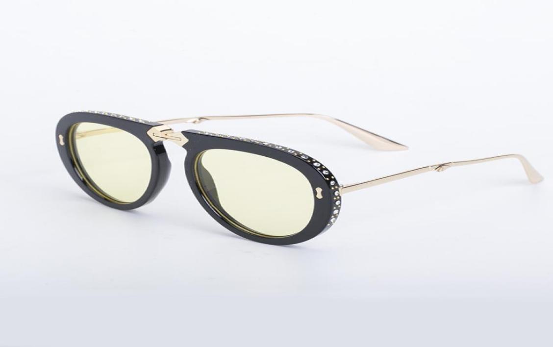 2020 new style sunglasses women039s fashion website red beach folding sunglasses men and women with the same flat mirro4471177
2020 new style sunglasses women039s fashion website red beach folding sunglasses men and women with the same flat mirro4471177