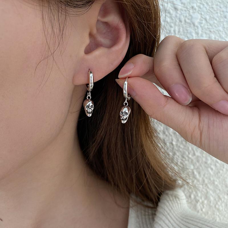 Stud Earrings 2023 Special Personality Gothic Horrible Skull For Women Creative Hip-hop Thrill Halloween Ear Jewelry Gift
Stud Earrings 2023 Special Personality Gothic Horrible Skull For Women Creative Hip-hop Thrill Halloween Ear Jewelry Gift